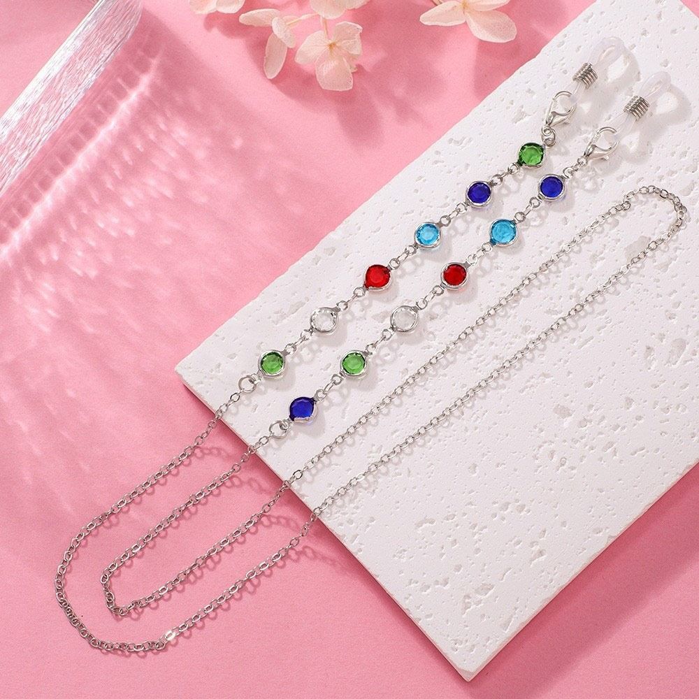 Trendy Colorful Crystal Beads  - Mask Chain Holder recension och pris